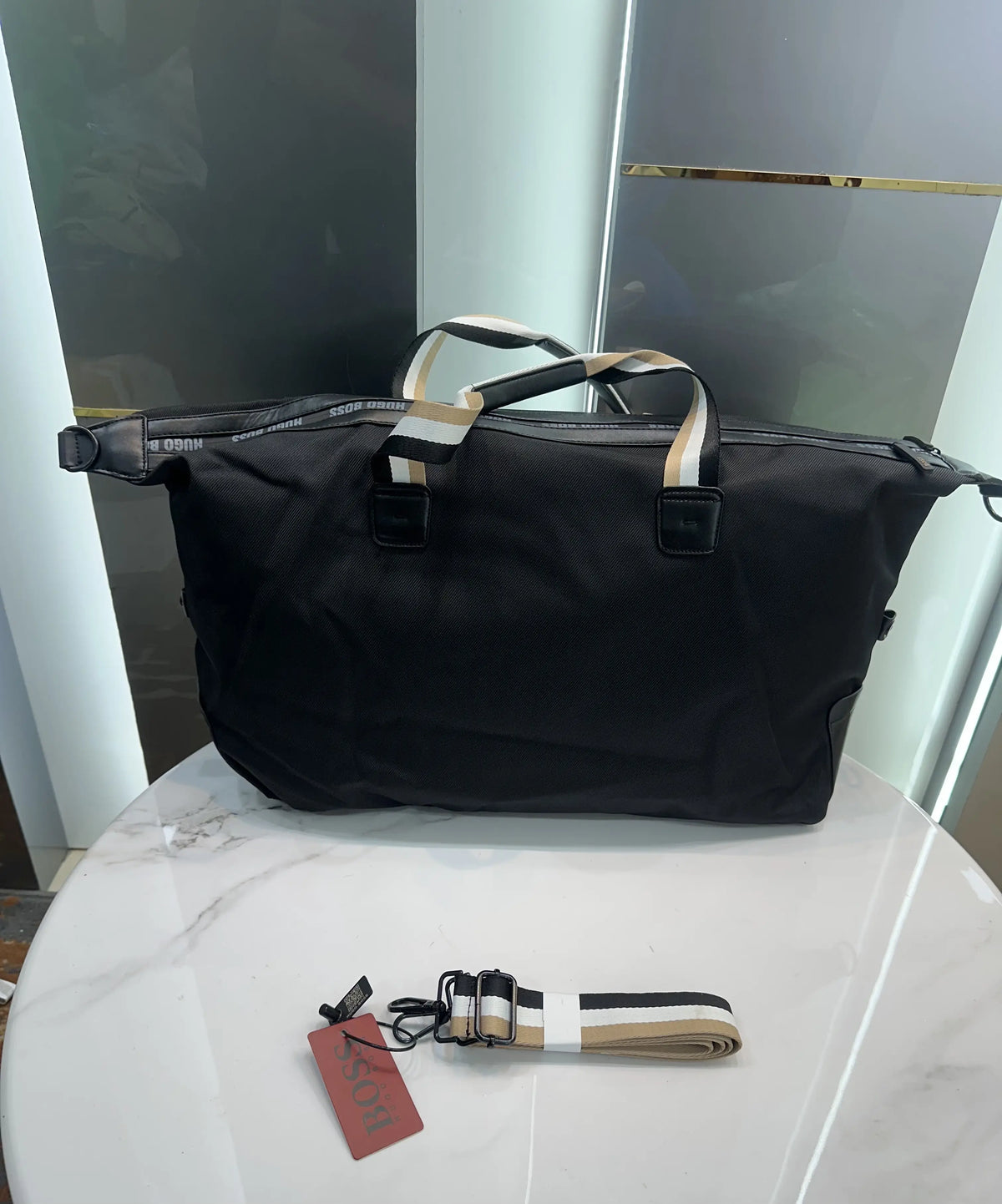 Hugo Bos s Luxury Imported Duffel Bag 1008n