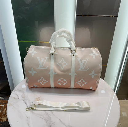 Louis Vuitto n Luxury Imported Duffel Bag lv909