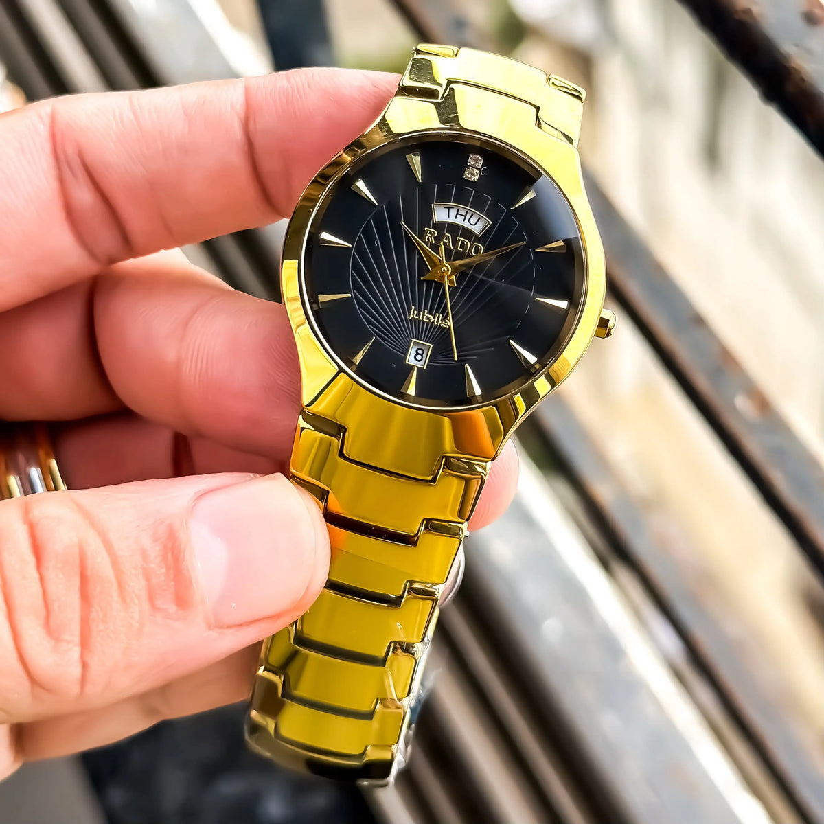 RADO_CERAMIC_GOLD_BLACK