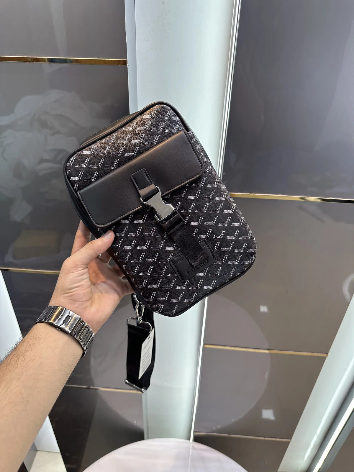 Goyar d Black Premium Sling Bag g229