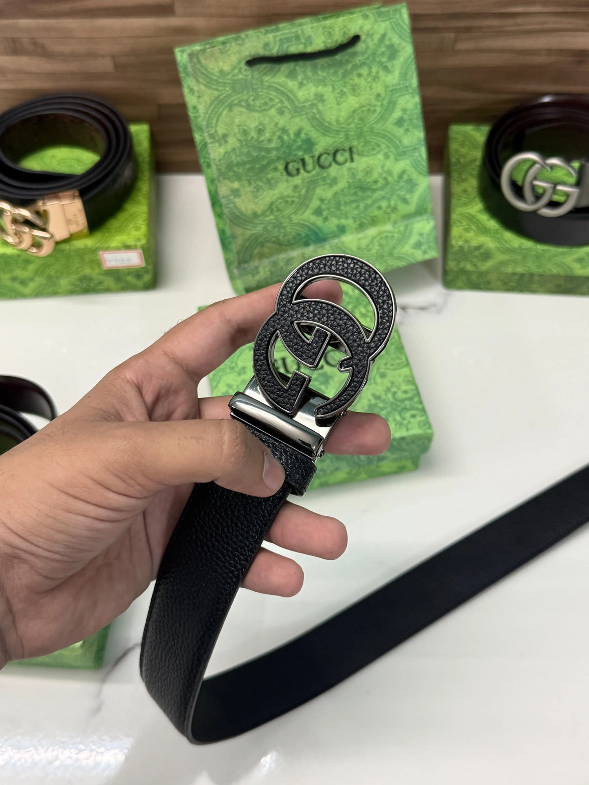 GUCCI STYLISH N TRENDING LATEST STORE ARTICLE 399