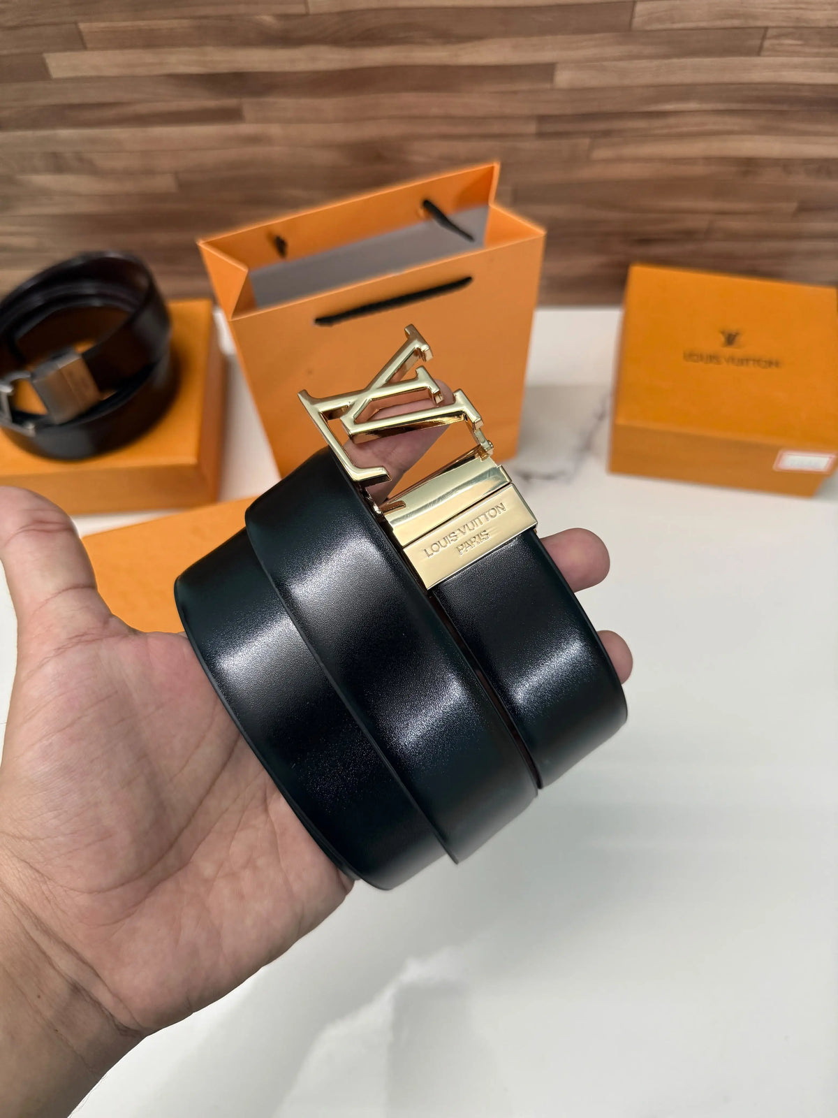 LOUIS VUITTON GOLD PREMIUM REVERSIBLE IMPORTED QUALITY BELT 461