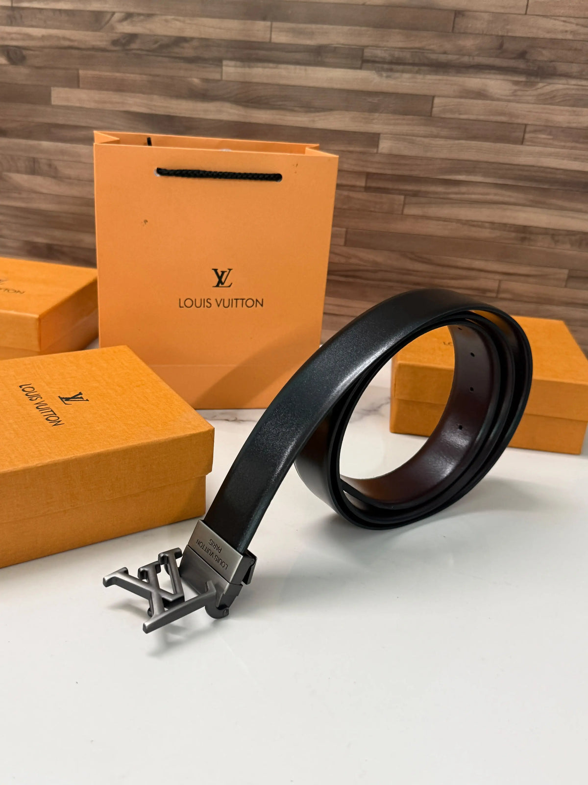 LOUIS VUITTON GREY REVERSIBLE TOP SELLING SHOWROOM MODEL 460