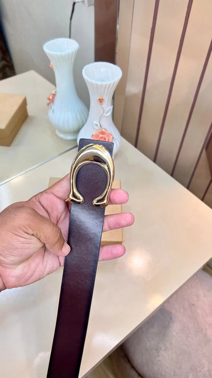 COACH PREMIUM QUALITY IMP LEATHER BELTS WITH OG BOX CH-411