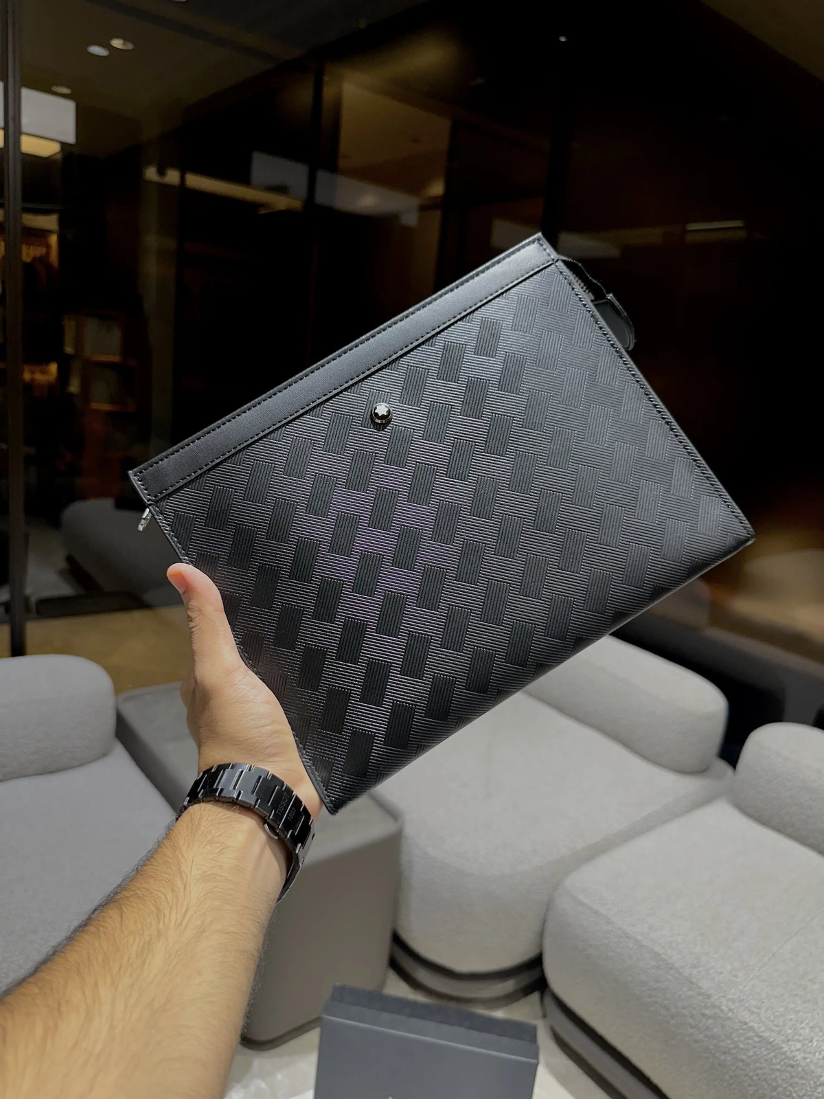 Mont Blan c Luxury Unisex Pochette With Box mb25