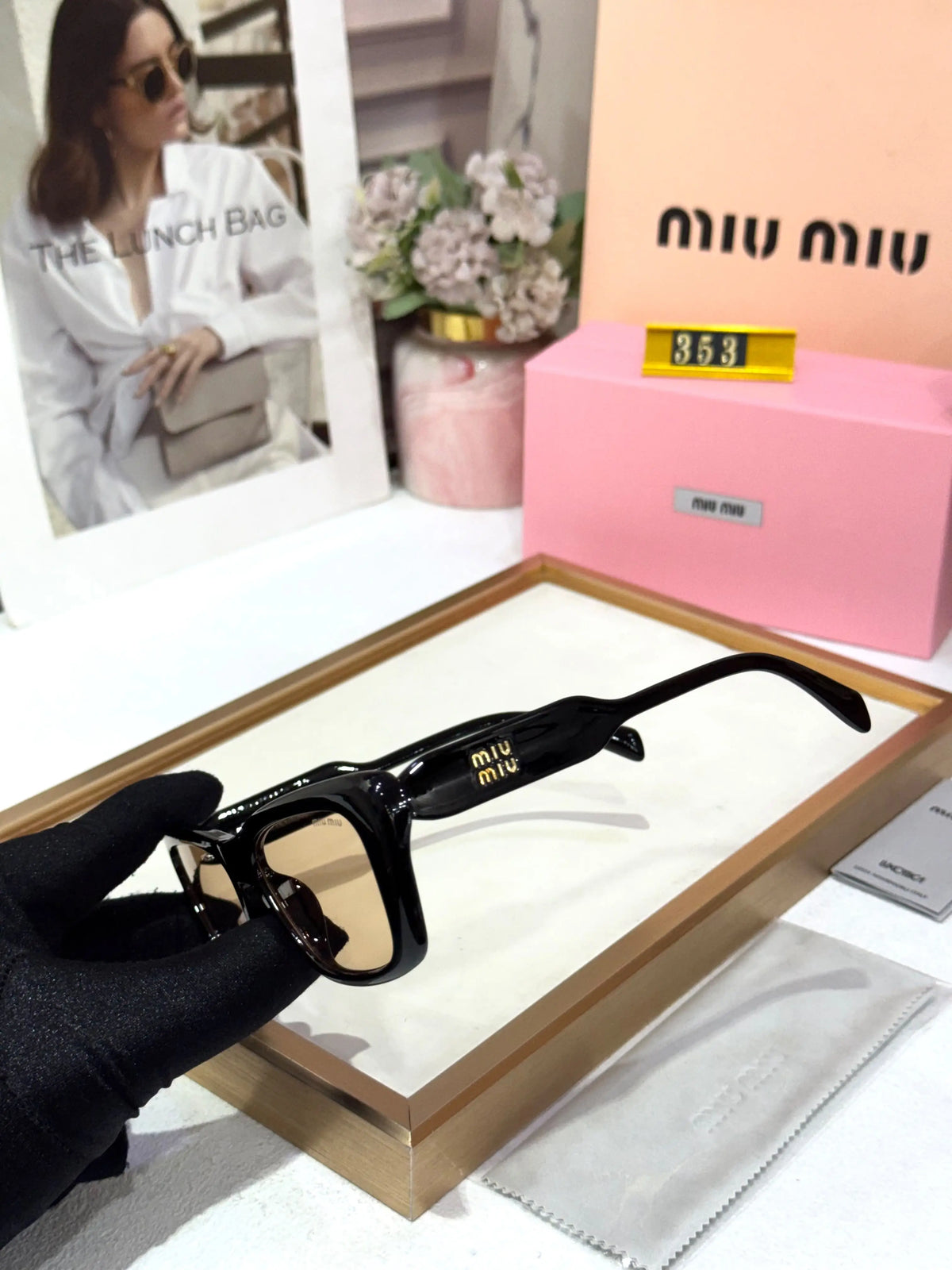MIU MIU GLOSSY BLACK BROWN CANDY PREMIUM QUALITY UV PROTECTION DESIGNER STORE MODEL 503