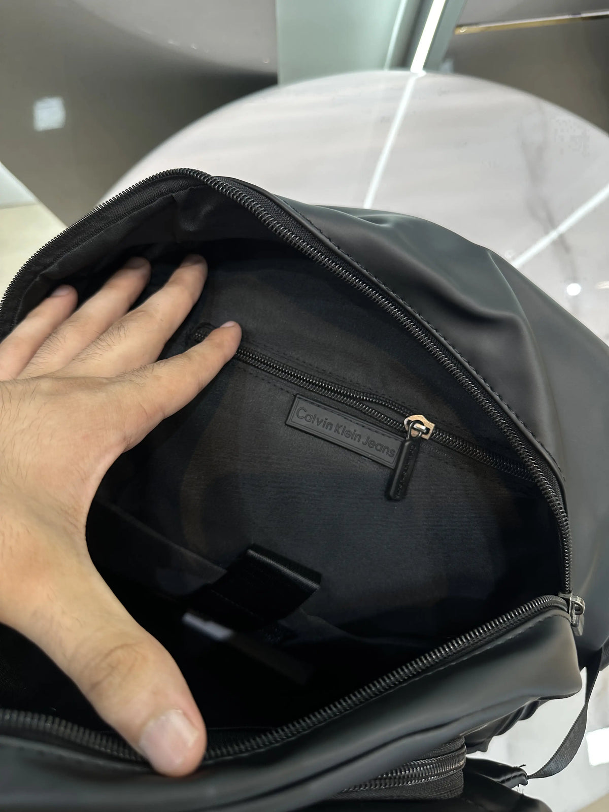 Calvin Klei n Luxury Imported Backpack Black ck1519