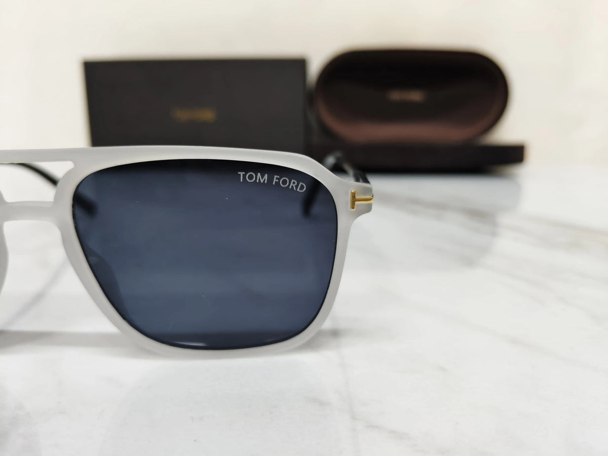 TOM FORD ICE BLACK