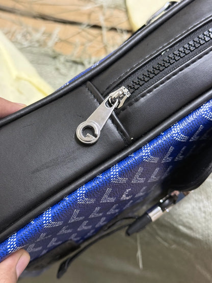 Goyard Alpin-style utility crossbody shoulder bag blue