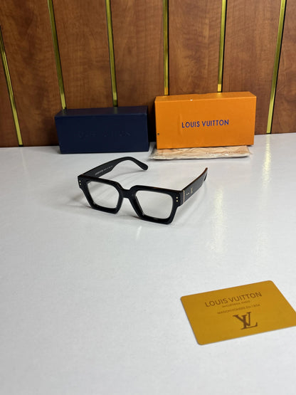 Louis Vuitton 35104 Frame