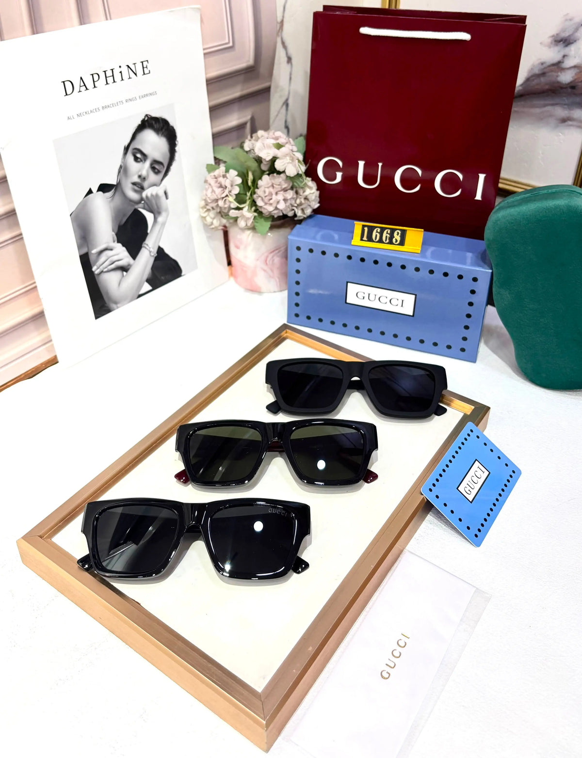 GUCCI 1668 OFFICIAL GLOSSY BLACK STYLISH FASHION LATEST STORE SUPERHIT MODEL 501