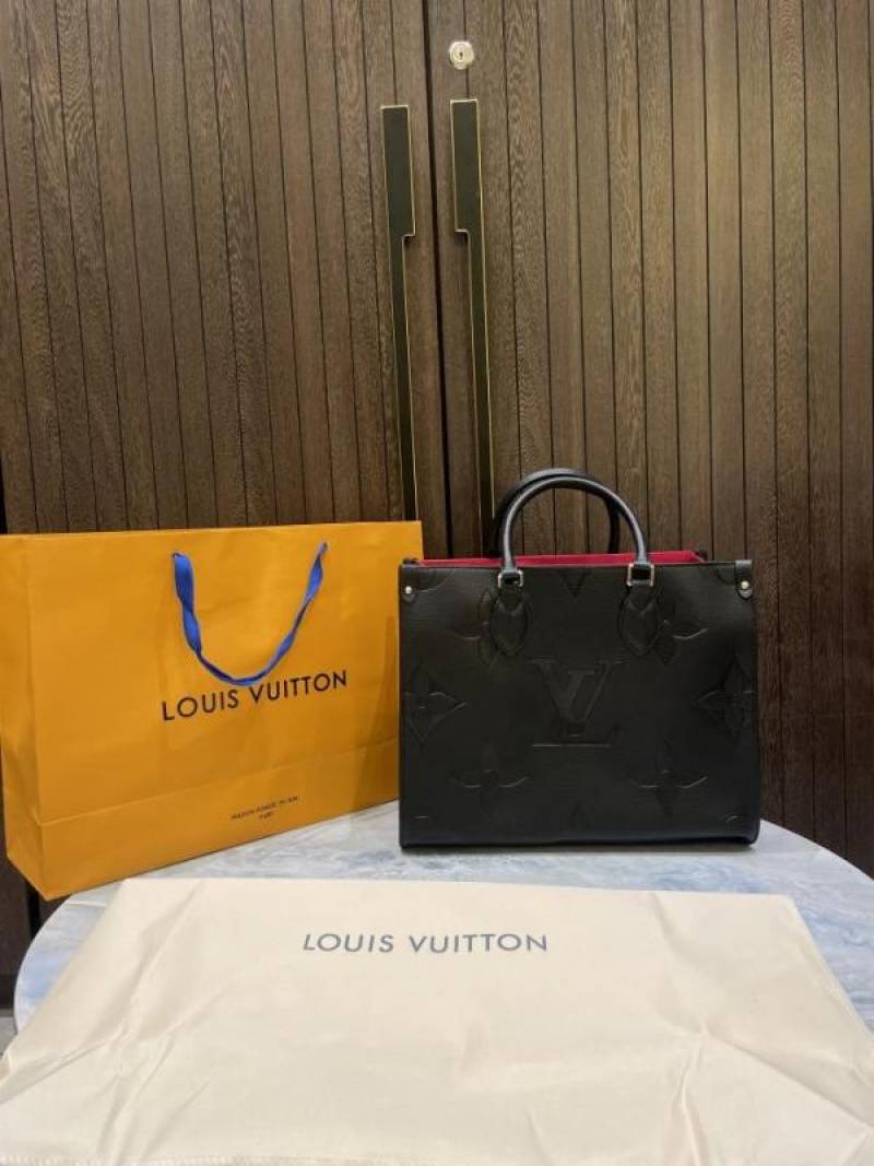 louiis vuitton onthego mm monogram empreinte giant with carry bag & dust cover 968