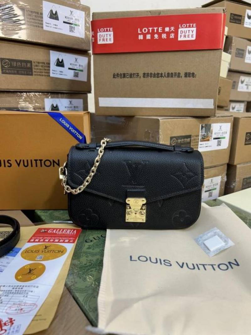 lv loui vuitton metis pochette east west with double box 938