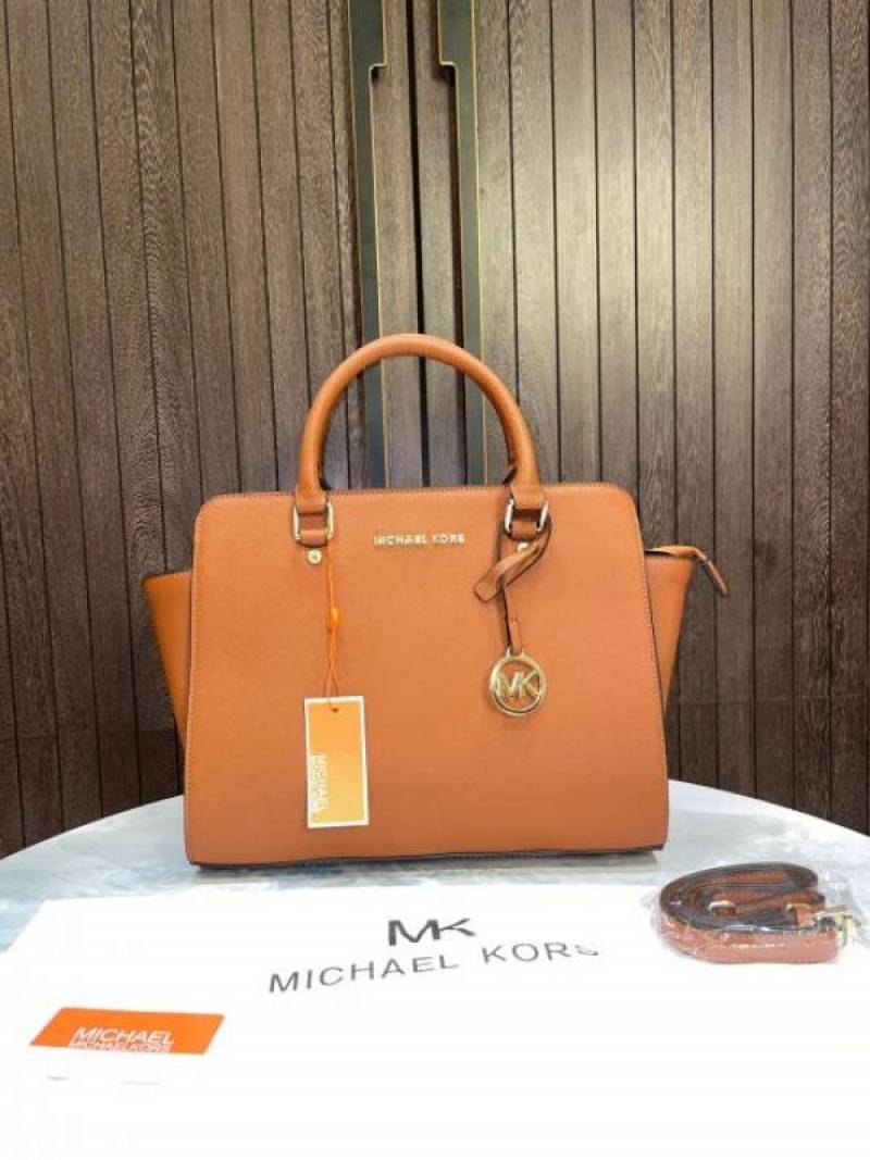 michael kor Handbag Selma satchel with extra sling belt and dust cover 803