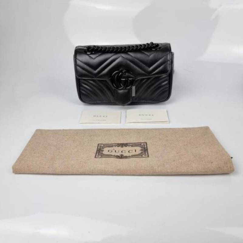Gucc GG black mormont medium size with box 861