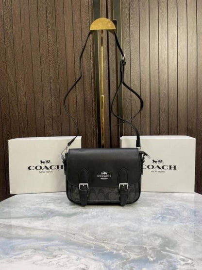 Coac lucy crossbody in signature canvas Without box 248