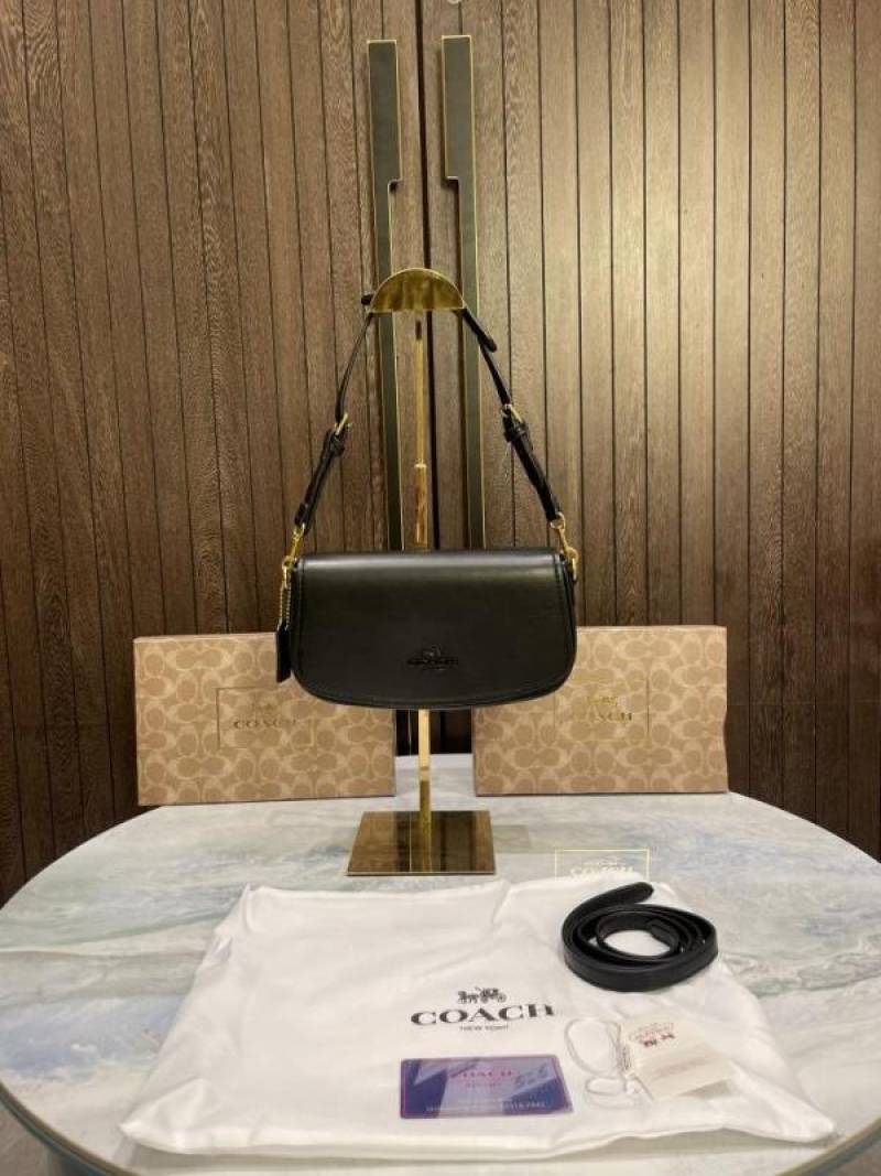 Coac Andrea Shoulder Bag In Signature Canvas with box 678