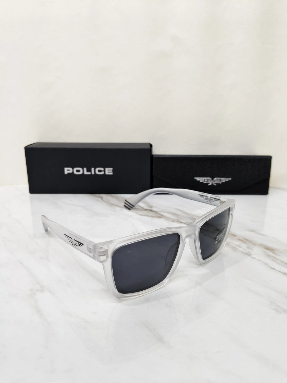 POLICE 1800 TRANSPARENT WHITE BLACK