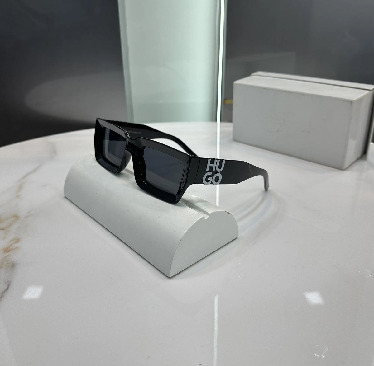 Hugo Bos s Black White Premium Shades 1310