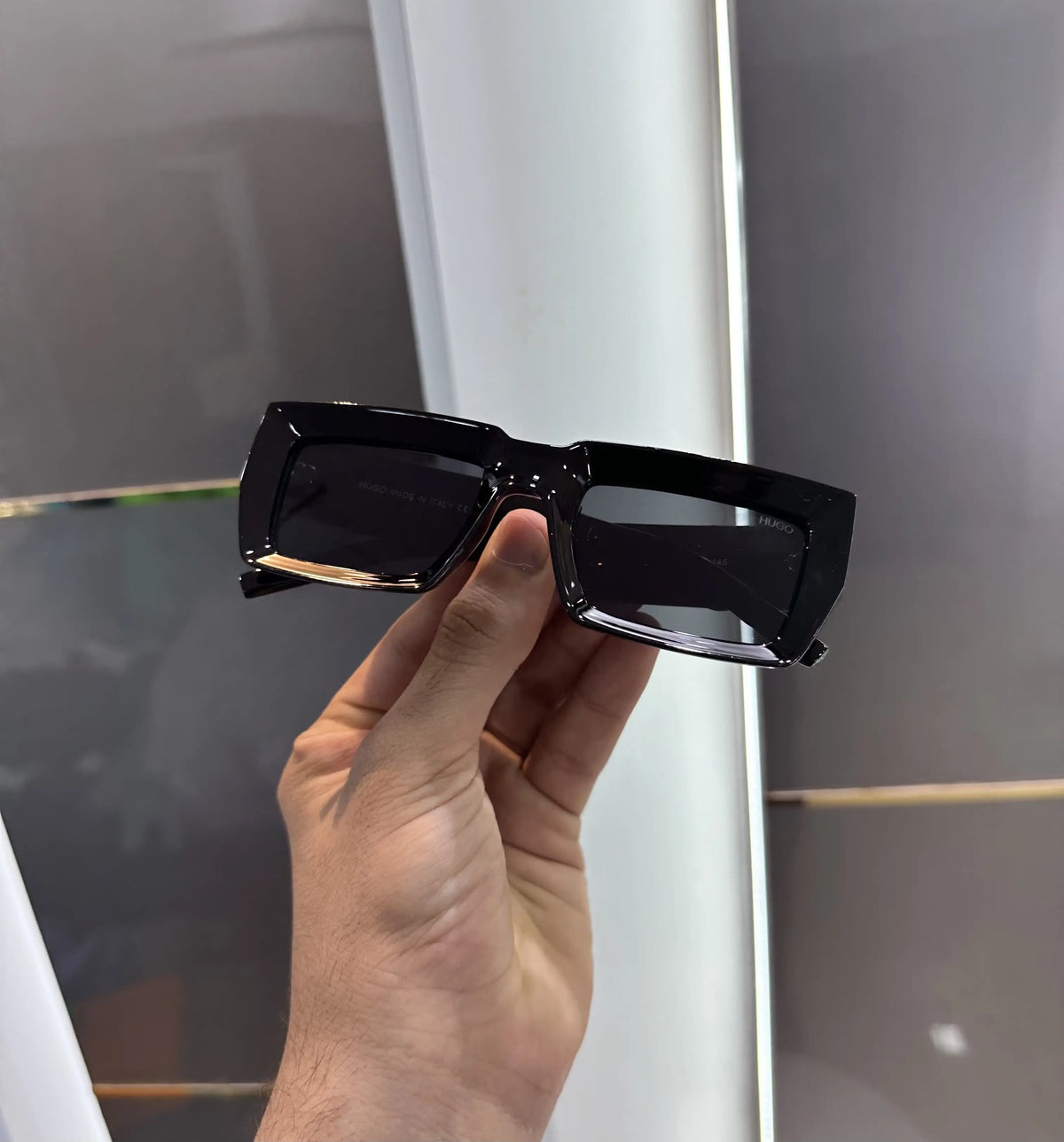 Hugo Bos s Black White Premium Shades 1310