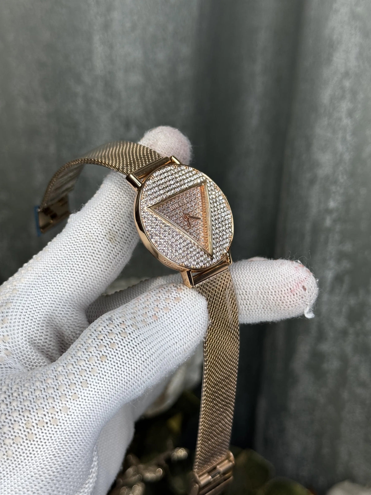 Gues s ICONIC Rose Gold Premium Ladies Watch