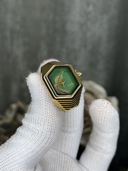Fossi l Serpentine Gold Green Ring Analog Watch