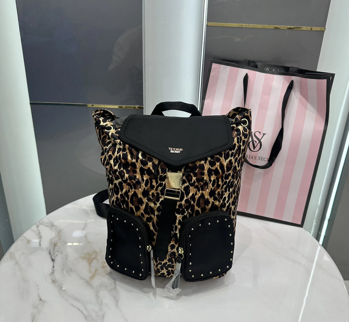 Victorias Secre t Imported BackPack Leopard vs970
