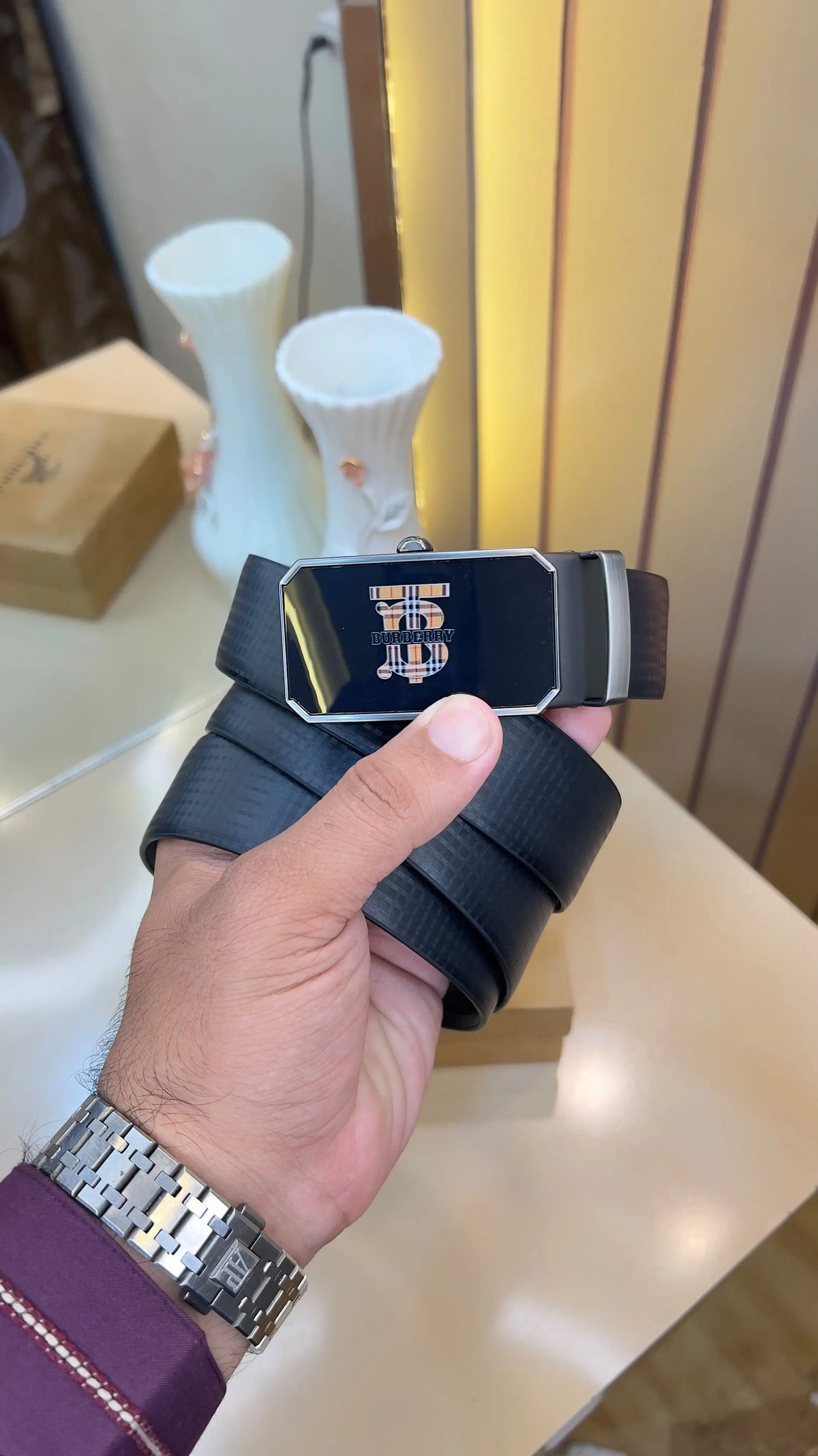 BB BURBERRY PREMIUM QUALITY IMP AUTOLOCK REVERSEABLE BELTS WITH OG BOX