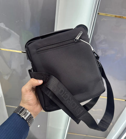 Giorgio Arman i Luxury Sling Bag Black g0097