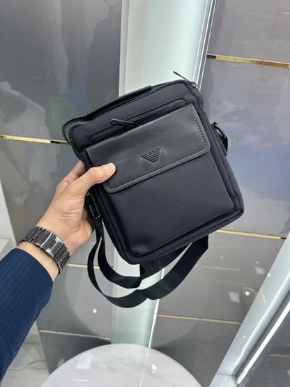 Giorgio Arman i Luxury Sling Bag Black g0097