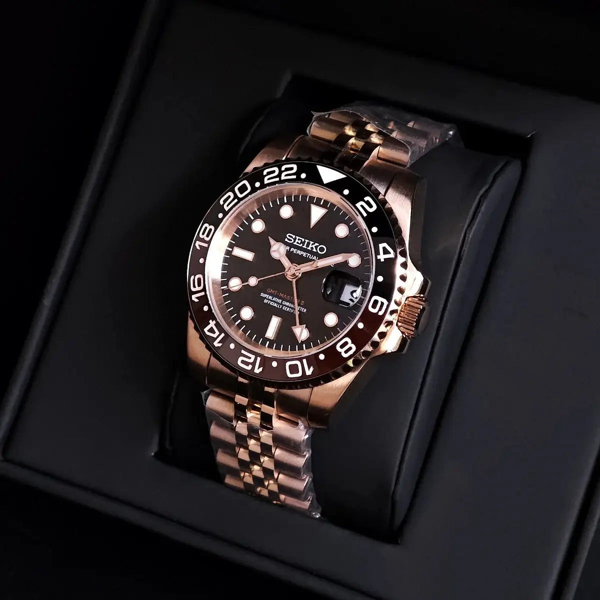 Seiko MOD GMT Root Beer Heavy Shift Movement
