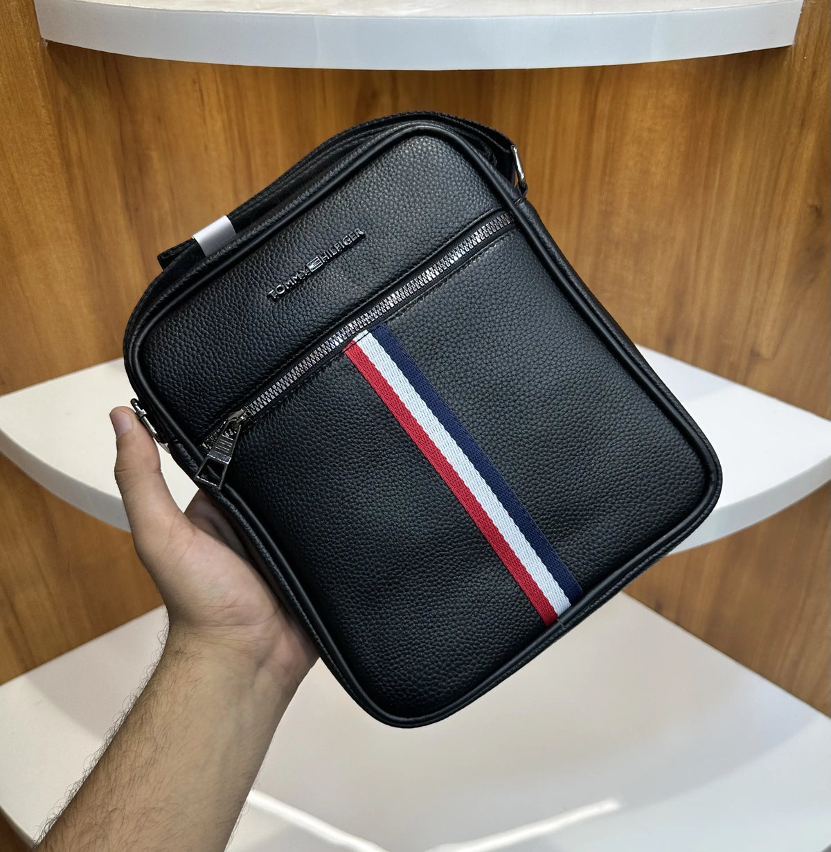 Tommy Hilfige r Premium Imported Cross Body Bag th9098
