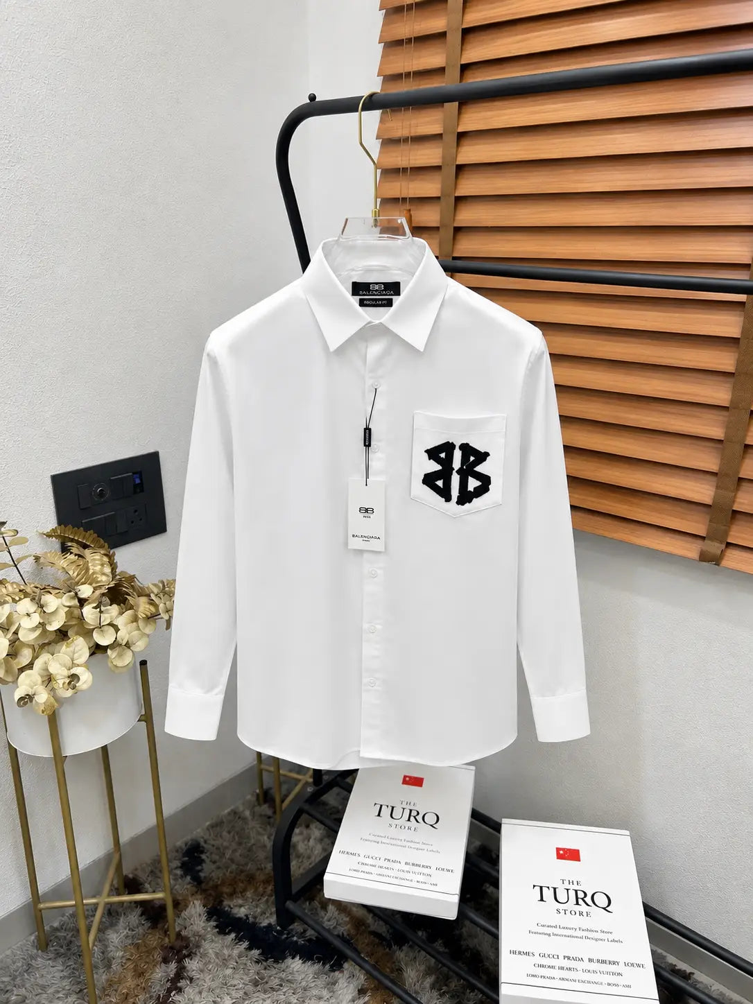 Balanciag_a Sequence Patched Exclusive Cotton Stretchable Partywear Shirt With Box (DN 648)