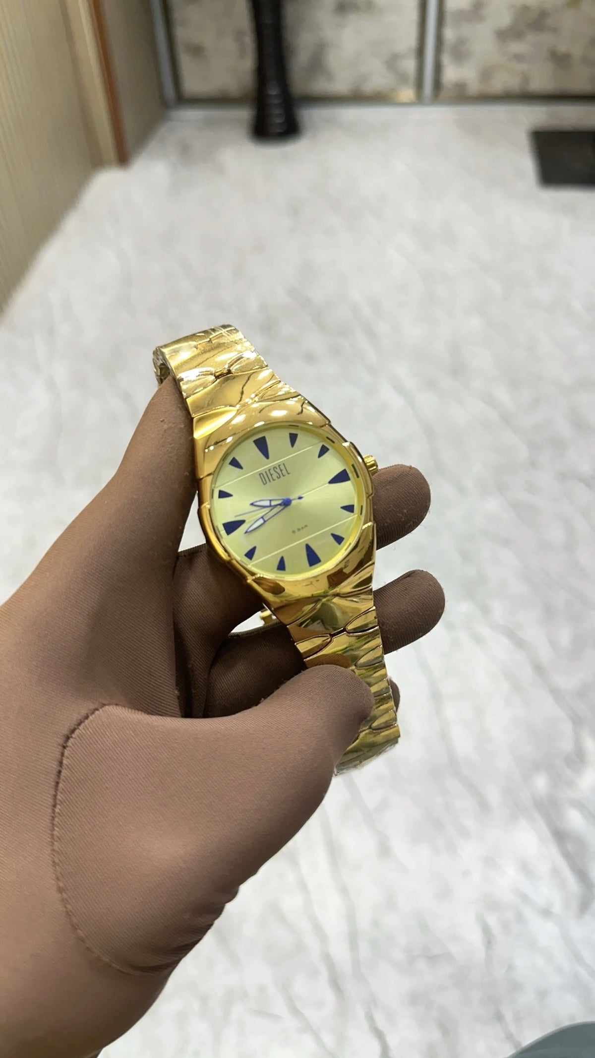 Diesel Sruptor Analog Gold-Yellow
