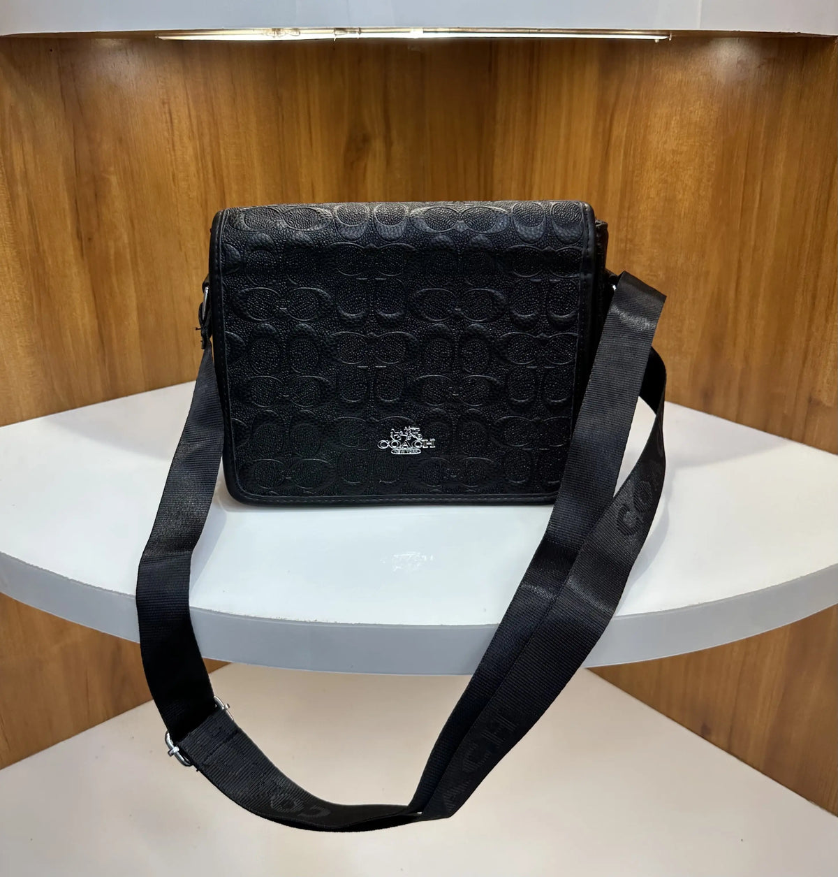 Coac h Premium Imported Cross Body Bag c0987