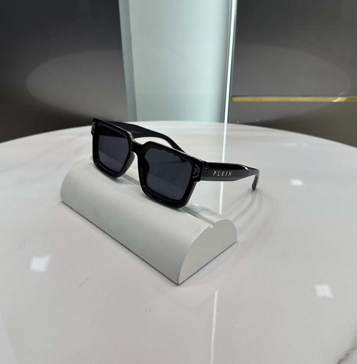 Philipp Plei n Glossy Black Premium Shades 146