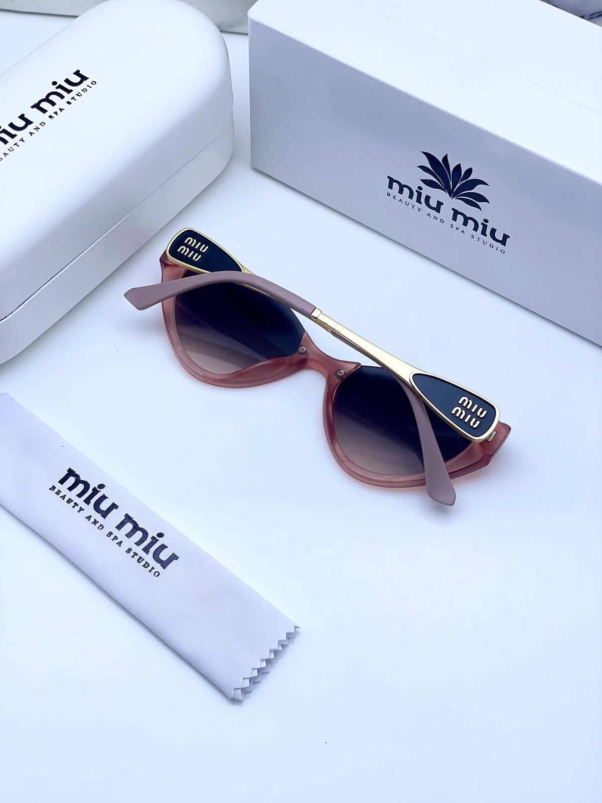 Miu Miu 26056 Pink