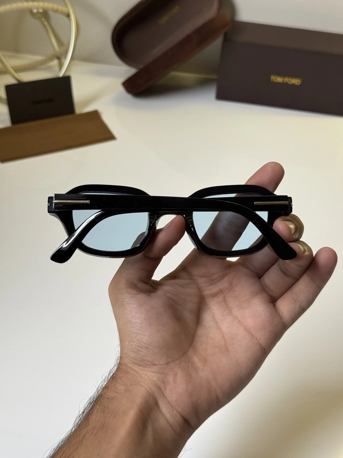 Tomford_350_Black_Blue