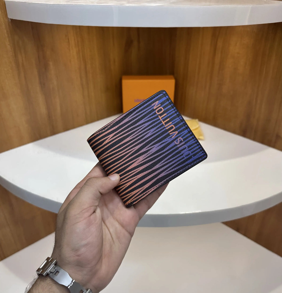 Louis Vuitto n Premium Prnited Wallet lv580