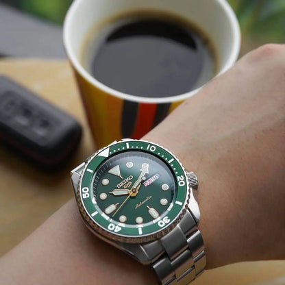 Seiko 5 Sports DayDate