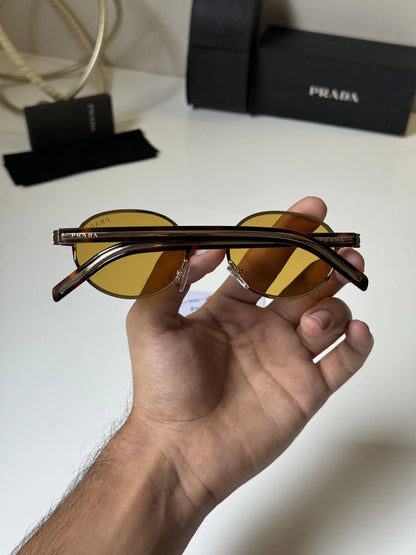 Prada_368_Gold_Yellow