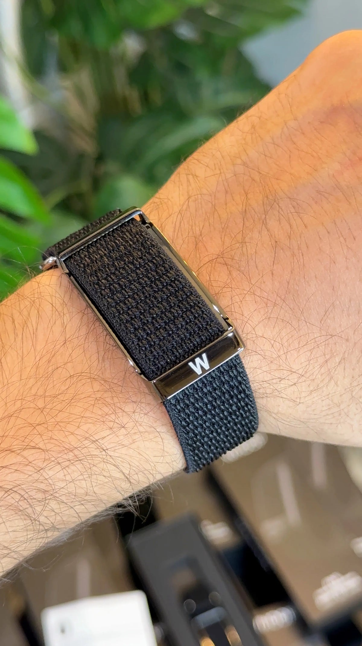 WHOOP ONE FITNESS BAND