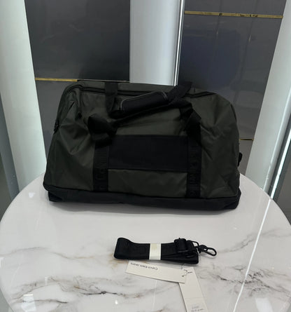 Calvin Klei n Luxury Imported Duffel Bag Green