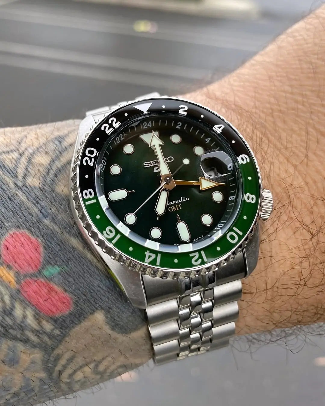 Seiko 5Sportz GMT Heavy Shift Movement