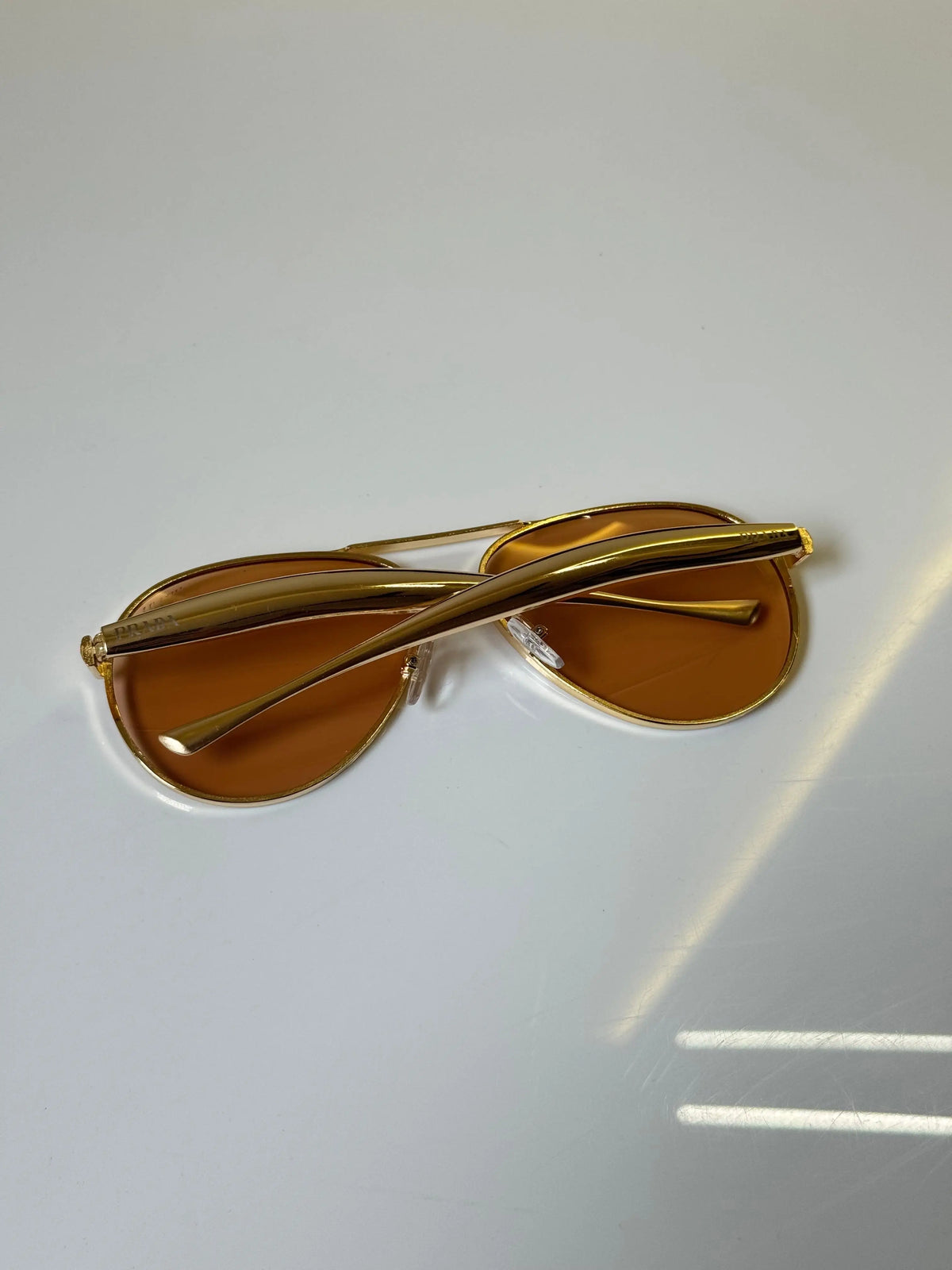 Prada_122_Gold_Pink