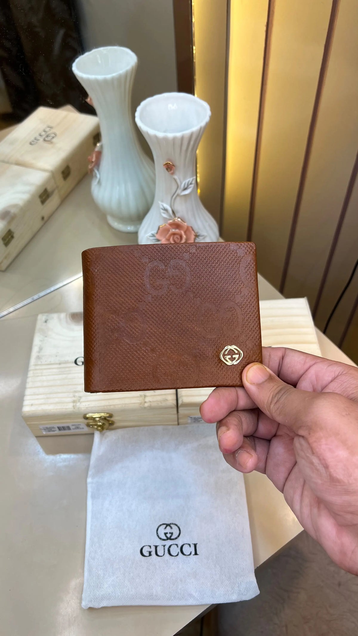 GG GUCCI PREMIUM QUALITY IMP WALLET WITH OG WOODEN BOX
