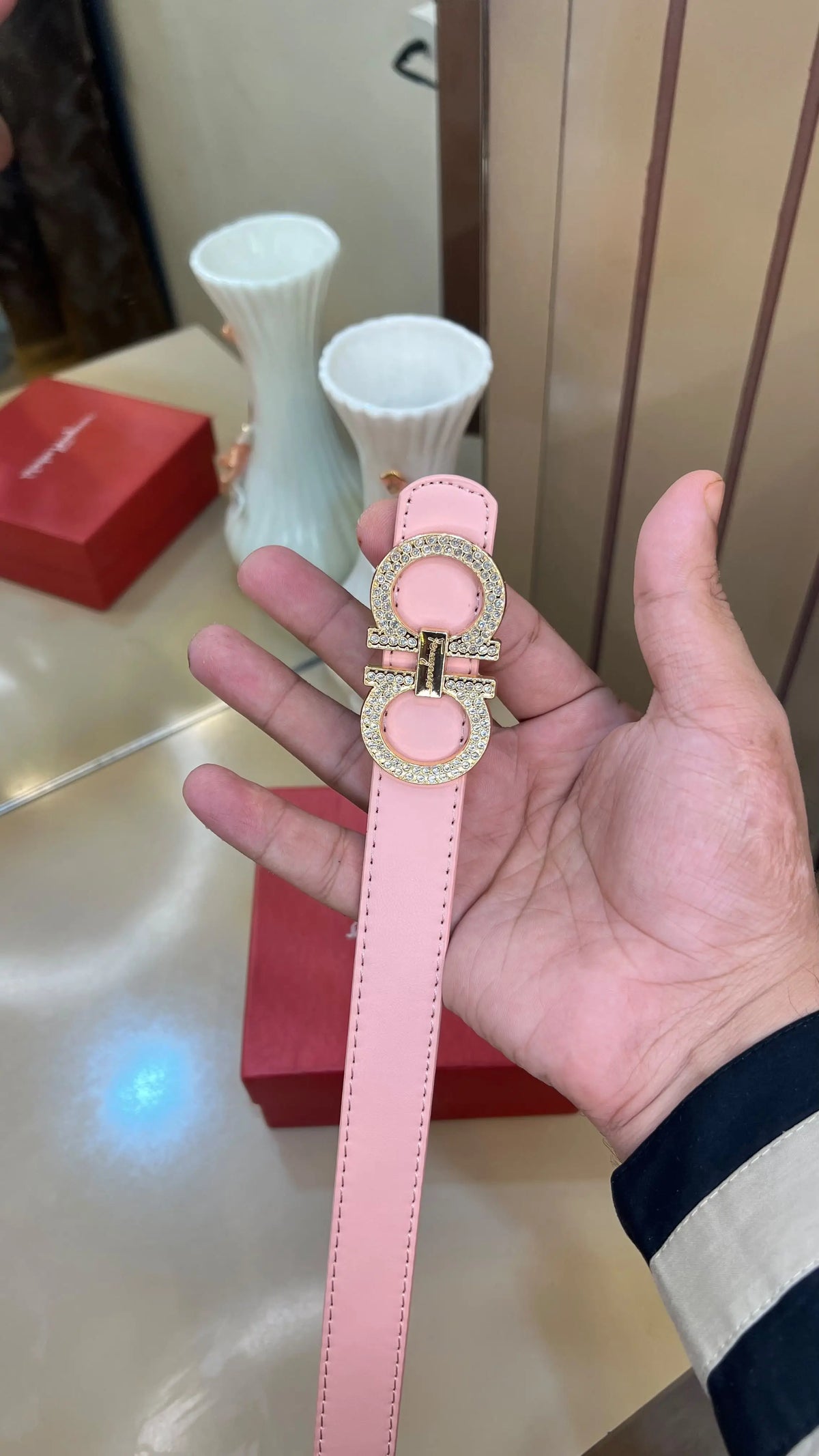 SF SALVATORE FARRAGAMO IMP LADIES BELT WITH BOX
