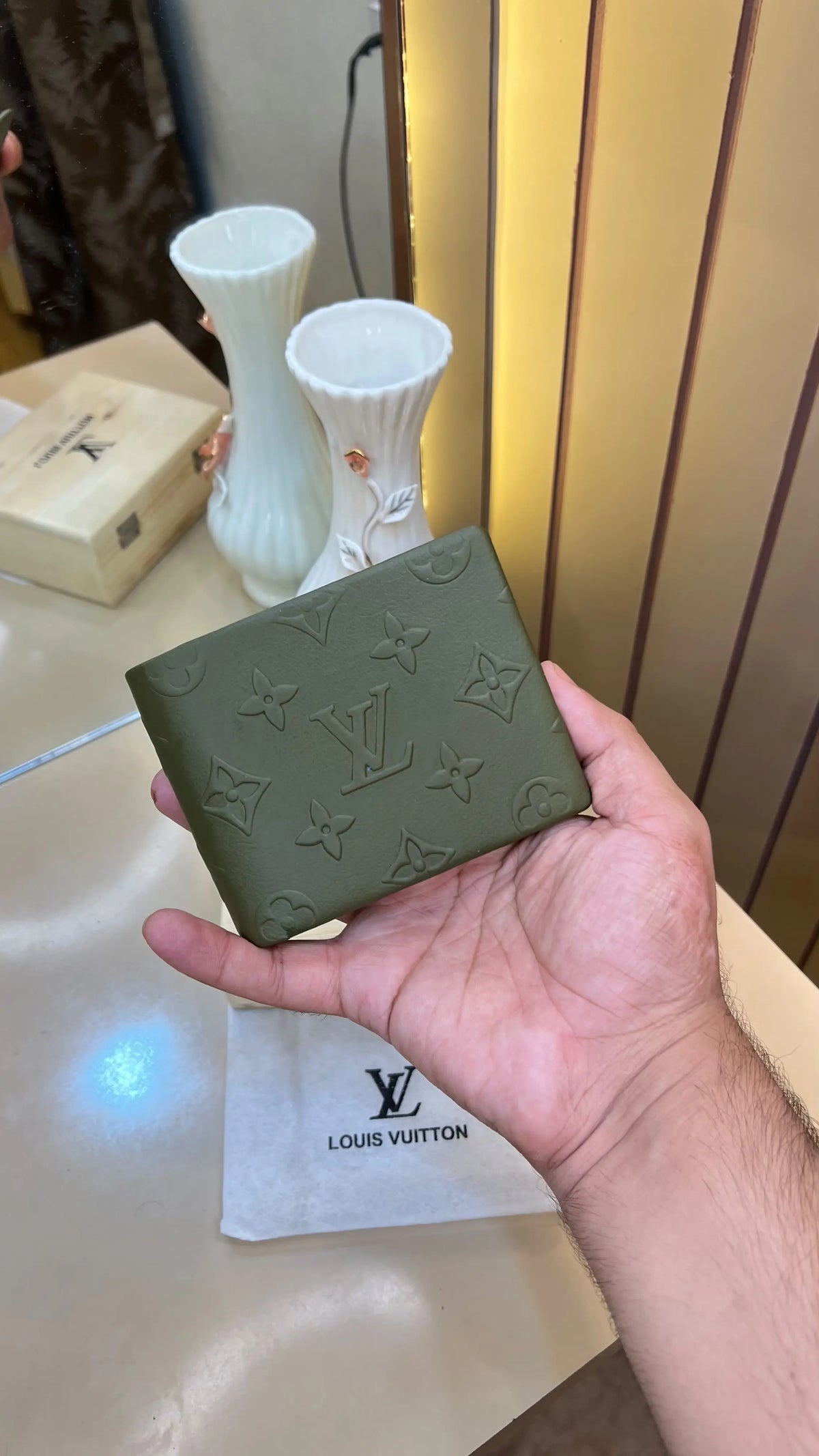 LV LOUIS VUITTON PREMIUM QUALITY IMP WALLETS WITH OG WOODEN BOX
