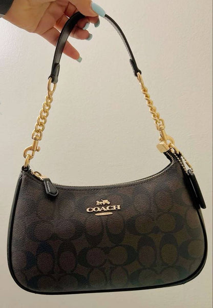 Coacch Teri Shoulder Bag in Signature Canvas With Og Box & Dust Bag Premium Quality 226
