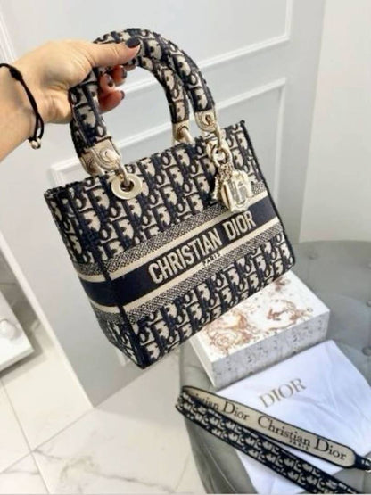 Dio Lady Embroidery D-Lite (Premium Quality) With Extra Long Belt With Dust Bag & Carry Bag-8825